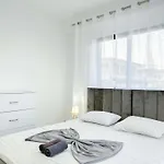 Sea Charm Retreat C16 Golem (Tirana)