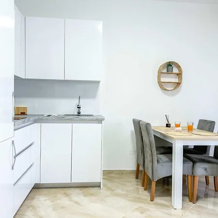 Апартаменты Sea Charm Retreat C16 Голем