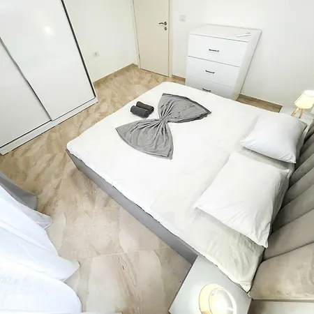 Sea Charm Retreat C16 Апартаменты Голем